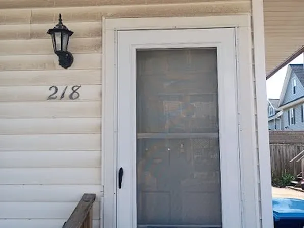 218 S Saint Clair St, Painesville, OH 44077