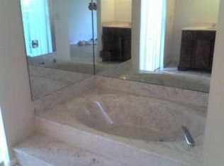 9 Dogwood Rd, Hollywood, FL 33021