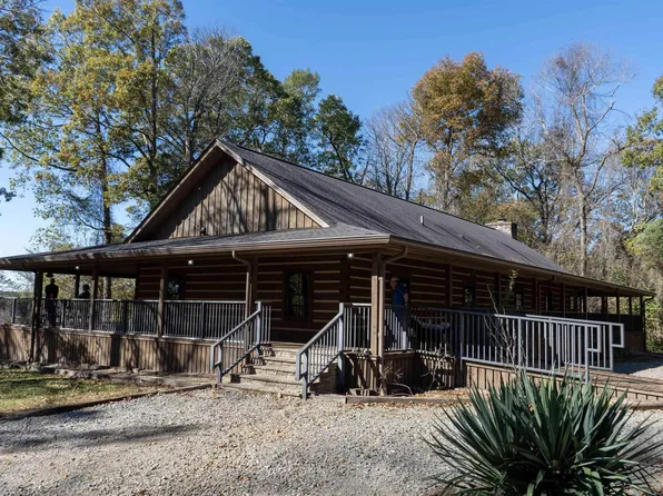 622 Sandfield Rd, Farmerville, LA 71241