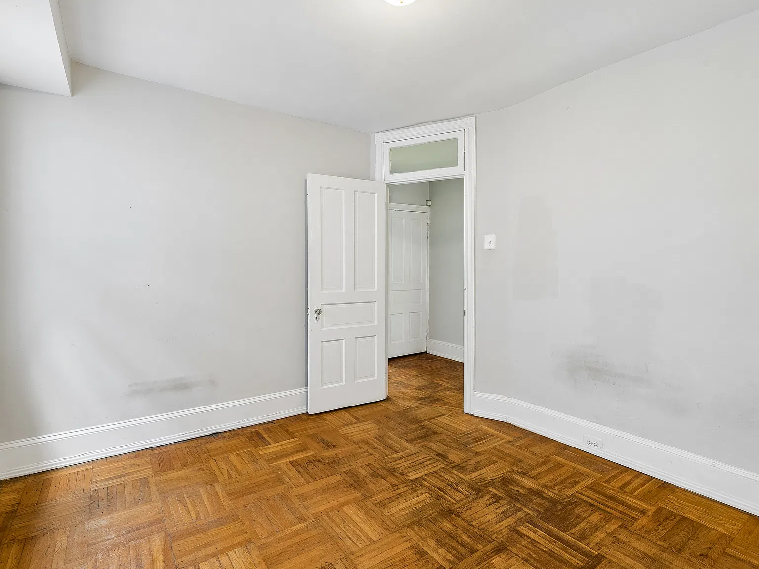 2 bed, $1,390 — Photo 4