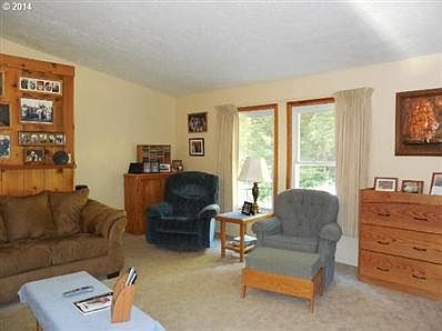 4th image of 8930 Spirit Lake Hwy