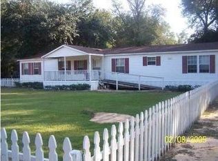 5637 Tom Sawyer Rd, Milton, FL 32583