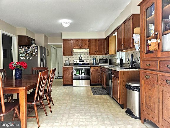 5th image of 13900 Autumn Dr SW