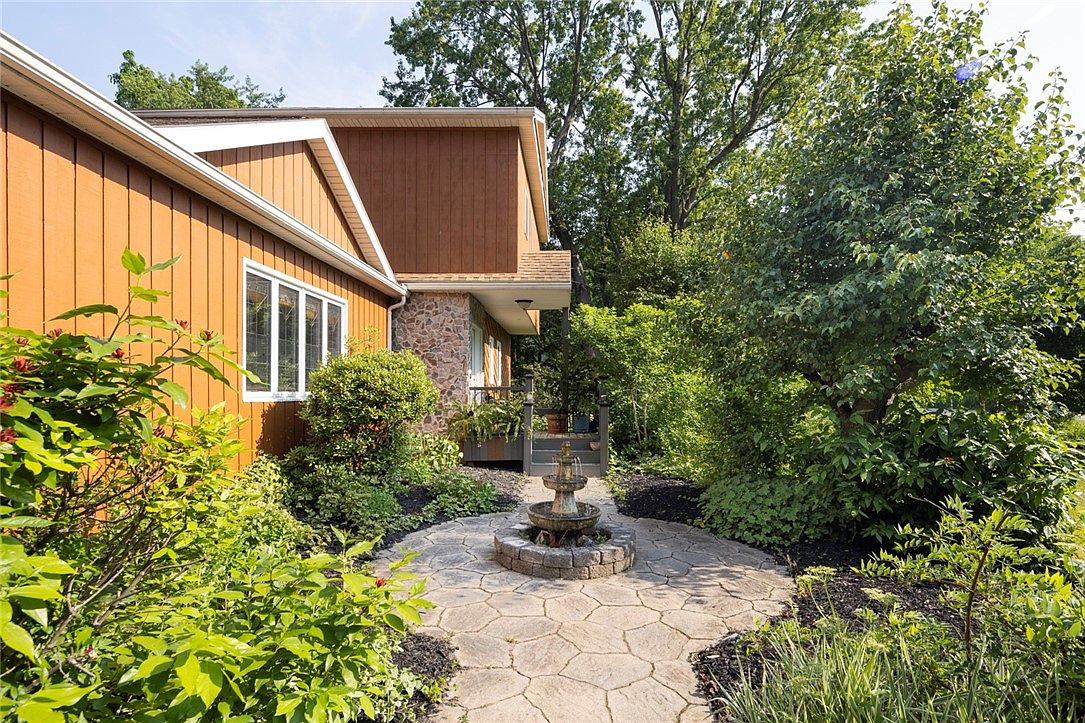 2600 Clover St, Rochester, NY 14618 Zillow