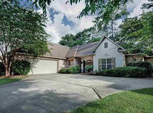 112 Lake Forest Dr, Brandon, MS 39047