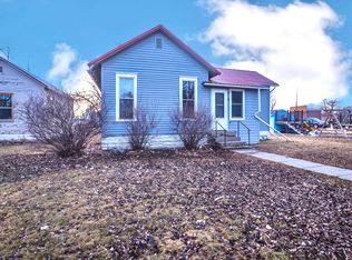 22 N 4th St, Garden City, SD 57445