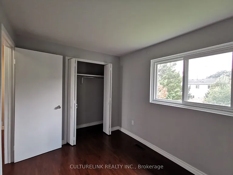 18 Westwater Dr — Photo 17