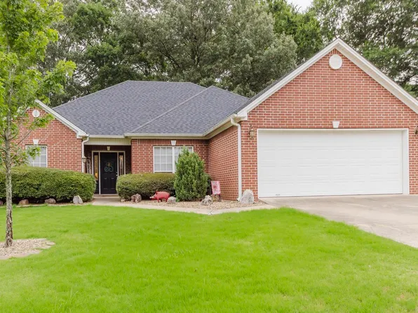 1524 Nantucket Dr, Benton, AR 72015
