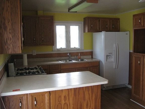 4th image of 506 Becky Ln