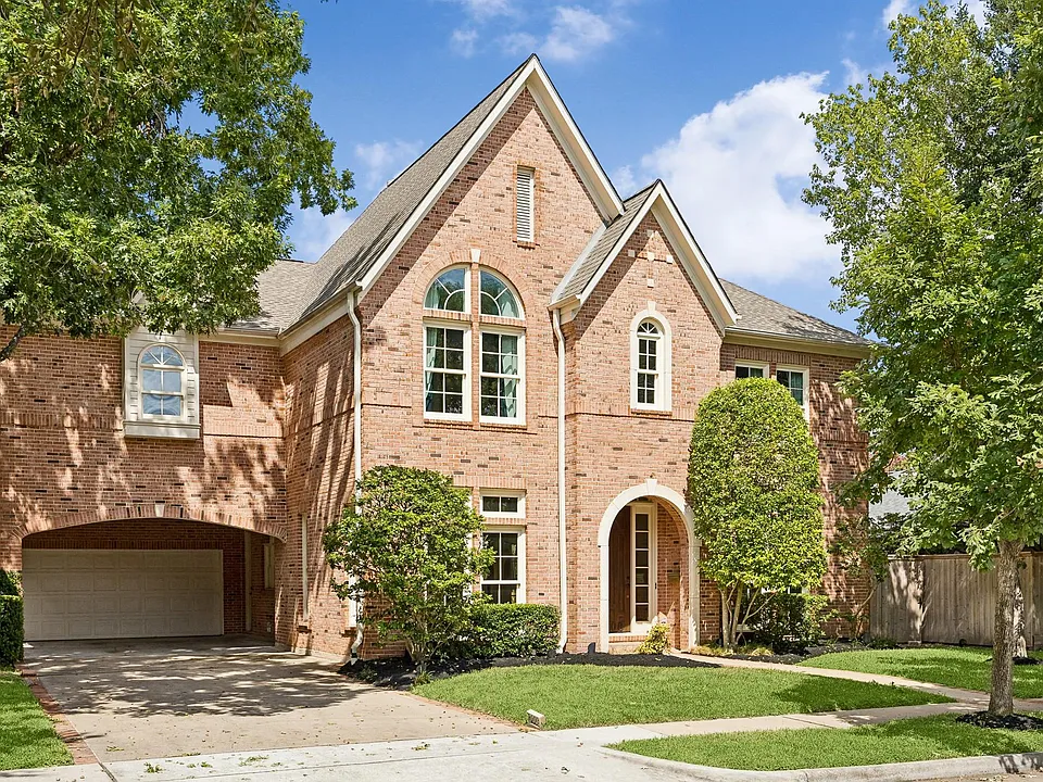 3008 Pittsburg St