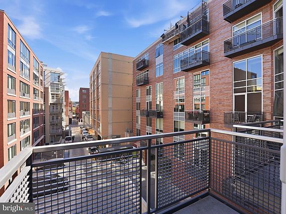 5th image of 1515 15th St NW APT 403