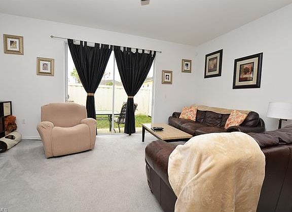 3rd image of 3619 Pine Oak Cir APT 105