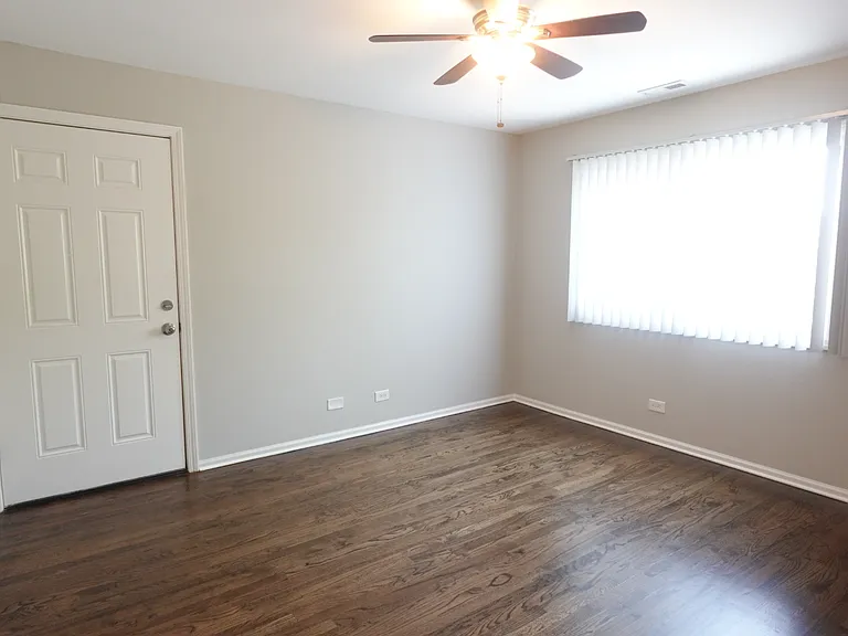 824 S Leavitt St #B — Photo 18