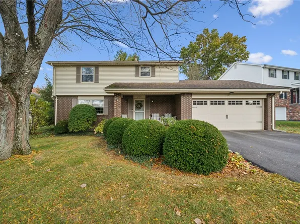 105 Redwood Cir, Latrobe, PA 15650