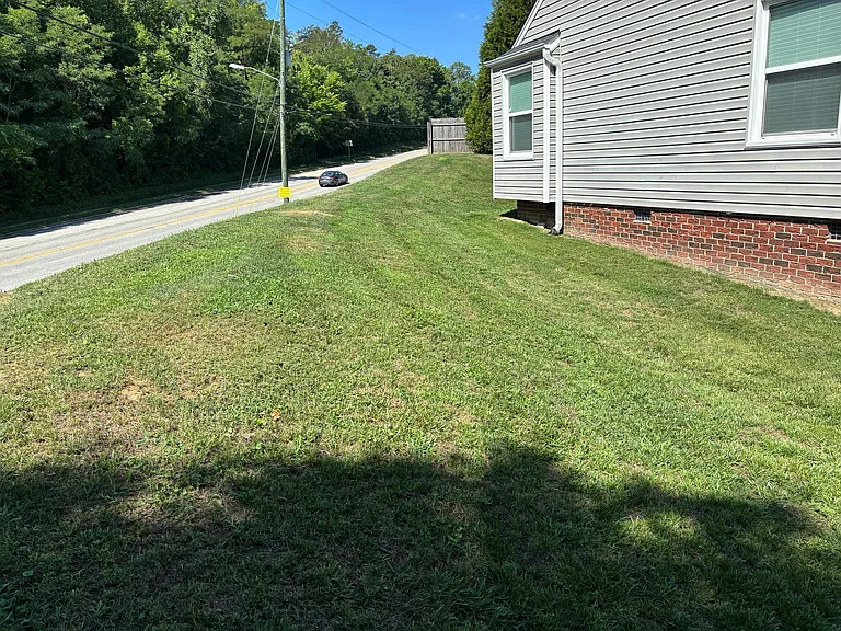 10 Kildare Woods Ct — Photo 3