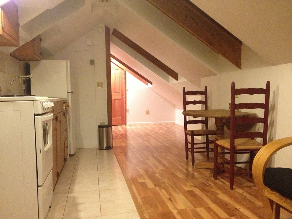 1st image of 10518 Somerset Dr