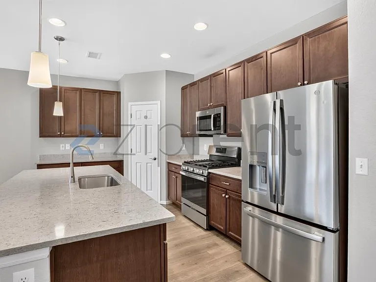 19029 E 64th Pl — Photo 12