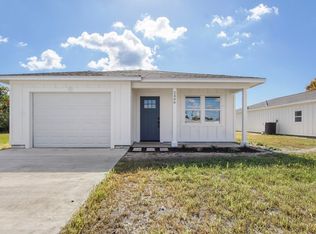 2406 E 16th Ct, Panama City, FL 32405