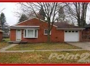 215 Hill St, Milford, MI 48381
