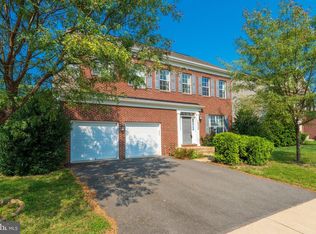 10424 Goldenrod Dr, Bristow, VA 20136