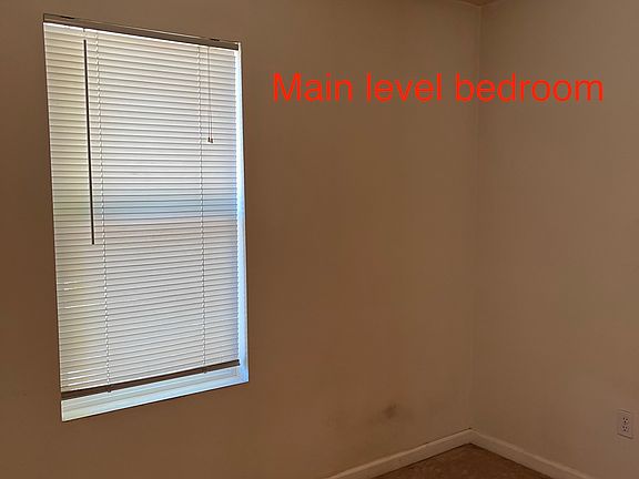 Main level bedroom 2
