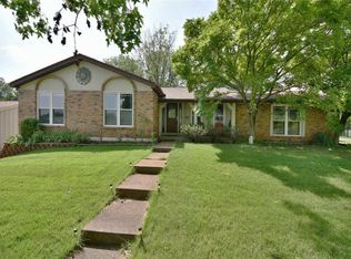 1201 Still House Creek Rd, Chesterfield, MO 63017