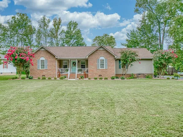 1119 Tanglewood Dr, Cookeville, TN 38501