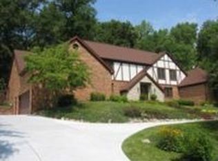 62 Oak Meadow Rd, Evansville, IN 47725