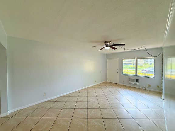 4th image of 6851 Cypress Rd APT 1