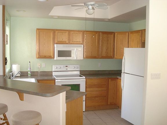4th image of 2856 S Stacy Dr