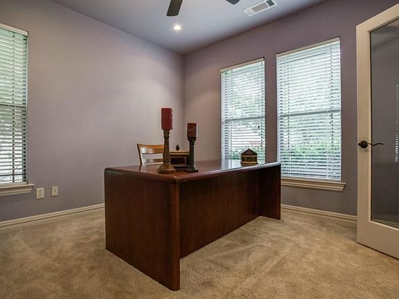 4th image of 2602 Woodpark Dr