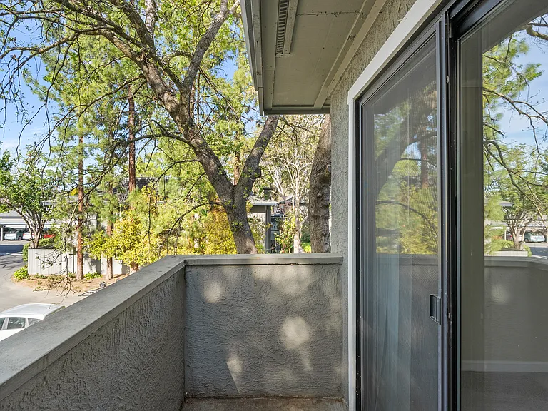 Sycamore Green Apartments — Photo 68