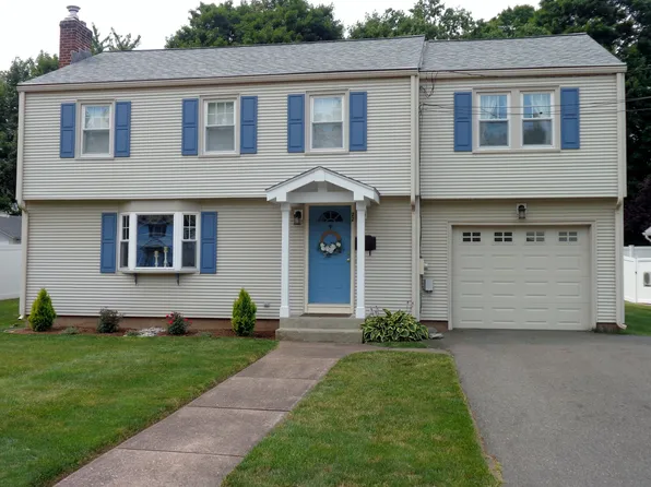 22 Scarborough Road, Manchester, CT 06040