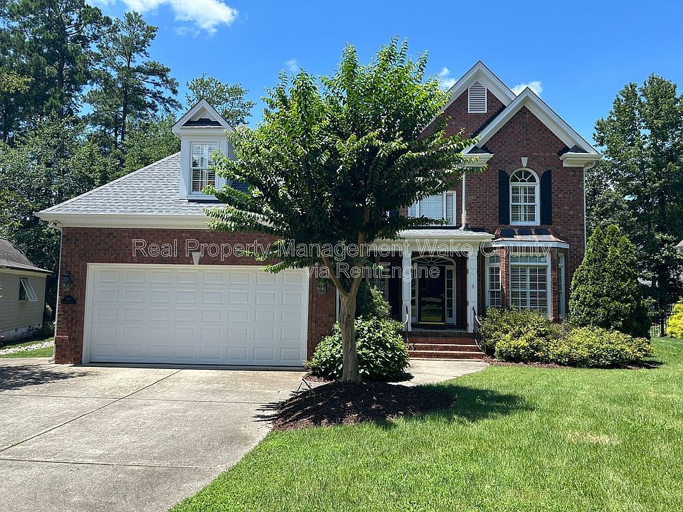 1st image of 108 Crystlewood Ct