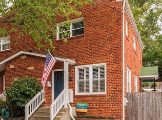 201 E Taylor Run Py, Alexandria, VA 22314