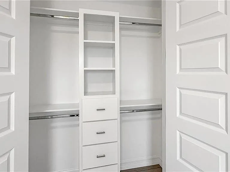 5106 Sebastian Dr — Photo 33