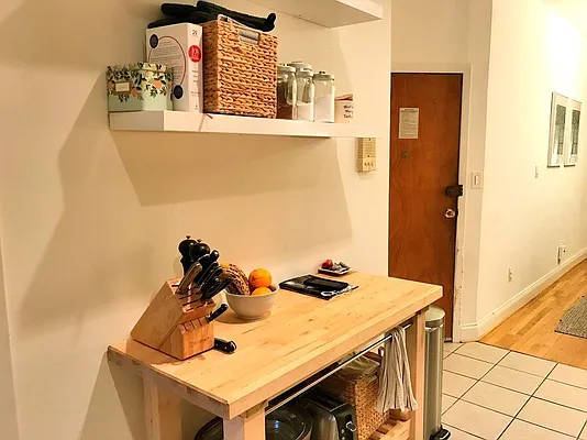 Rented by Rapid Realty Cobble Hill | media 21