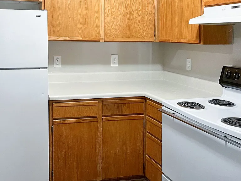Barden Ridge Apartments — Photo 11