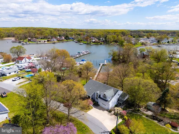 7731 N Point Creek Rd, Baltimore, MD 21219