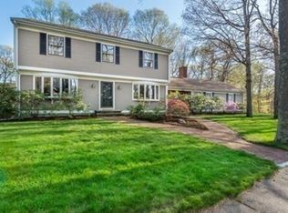 175 Fairway Dr, Seekonk, MA 02771