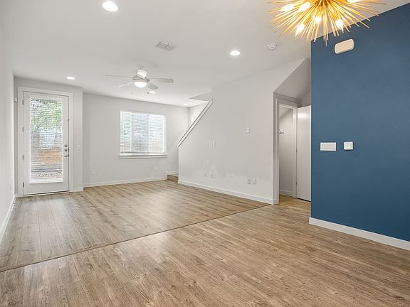 4th image of 801 N Bluff Dr Unit 37