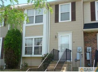 19 Byrnes Ln E, Sayreville, NJ 08872