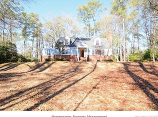 2718 Morganton Rd, Fayetteville, NC 28303