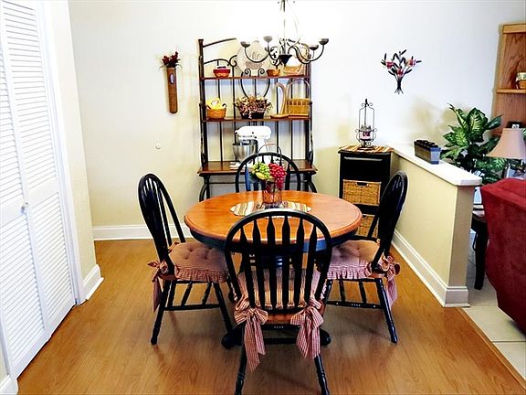 3rd image of 4024 Bell Grande Dr