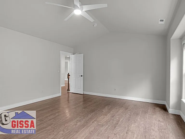 1043 Longspur Ln — Photo 31