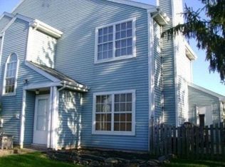 132 Carousel Cir, New Britain, PA 18901