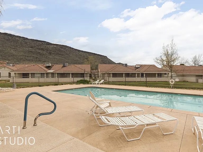275 S Valley View Dr #J112 — Photo 9
