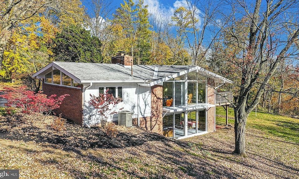 1405 Township Line Rd, Chalfont, PA 18914 Zillow
