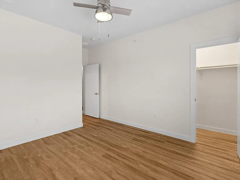 7805 Cooper Ln #606 — Photo 24