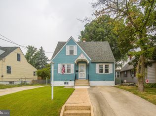 33 Cedar Ave, Westville, NJ 08093